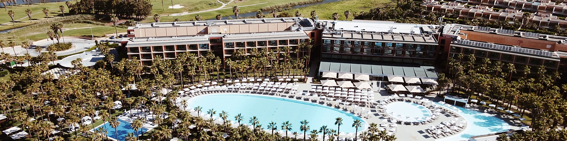 Wine & Books by the Sea