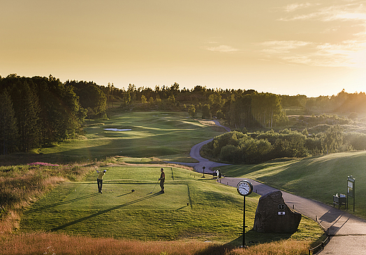 Hills Golf & Sports Club